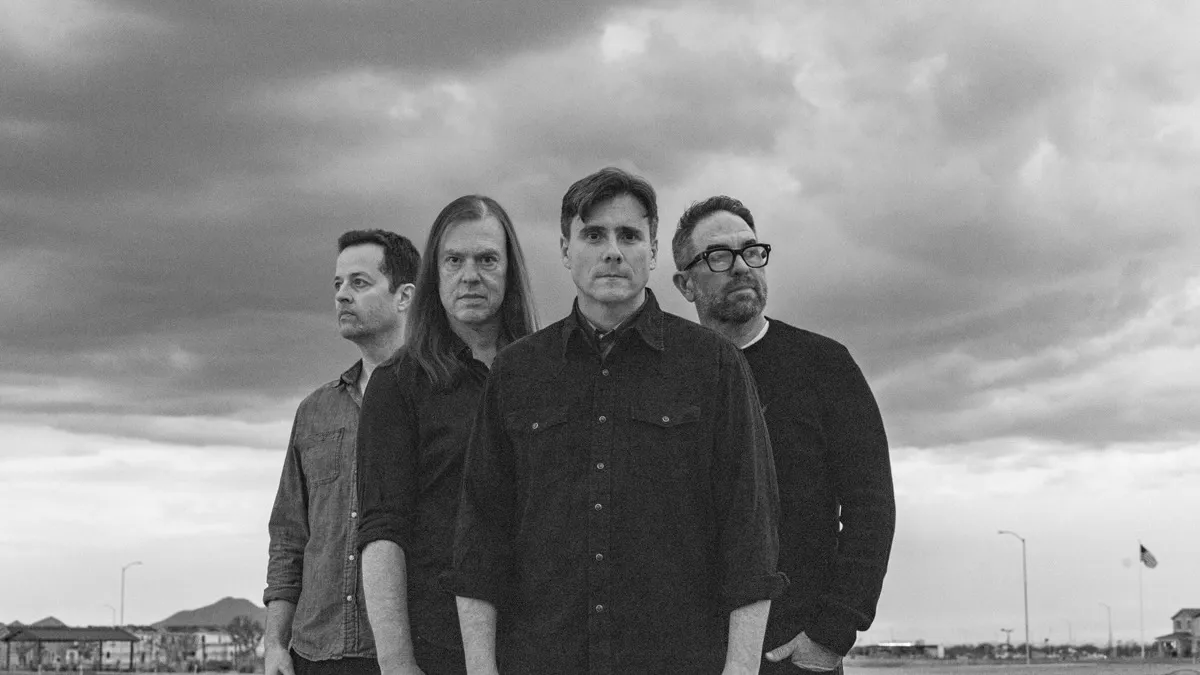 Jimmy Eat World Discuss “The Middle” with Producer Mark Trombino