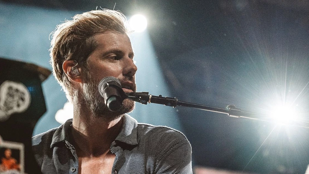 Andrew McMahon Announces Intimate Piano Tour